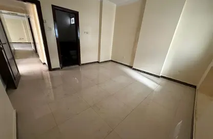 Apartment - 3 Bedrooms - 1 Bathroom for rent in Al Rashidiya 2 - Al Rashidiya - Ajman Apartment - 3 Bedrooms - 1 Bathroom for rent in Al Rashidiya 2 - Al Rashidiya - Ajman