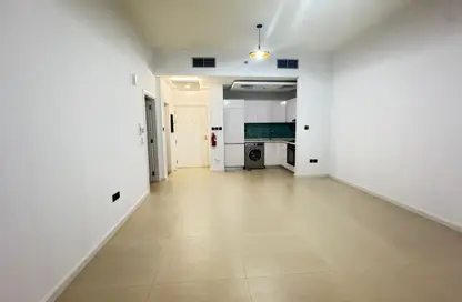 شقة - غرفة نوم - 2 حمامات للايجار في بي جي أبر هاوس - الفرجان - دبي