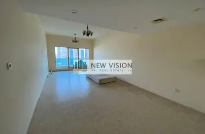 شقة - 3 غرف نوم - 3 حمامات للايجار في شارع التعاون الجديد - التعاون - الشارقة