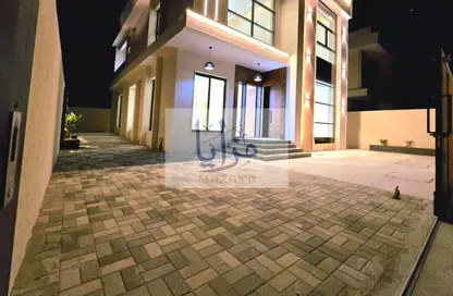 فيلا - 4 غرف نوم - 6 حمامات للبيع في الحليو 2 - الحليو - عجمان