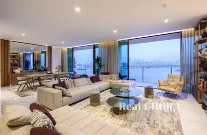 Living / Dining Room image for: Apartment - 2 Bedrooms - 3 Bathrooms for rent in Atlantis The Royal Residences - Palm Jumeirah - Dubai, Image 1