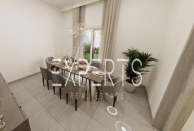 15204012 - Property Image 2