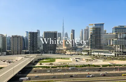 شقة - 1 حمام للبيع في رأسًا على عقب - الخليج التجاري - دبي شقة - 1 حمام للبيع في رأسًا على عقب - الخليج التجاري - دبي