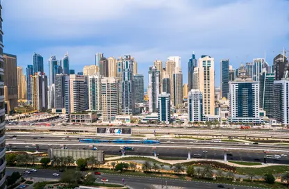 Apartment - 1 Bedroom - 2 Bathrooms for rent in MAG 214 - JLT Cluster R - Jumeirah Lake Towers - Dubai