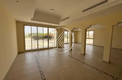 Villa - 5 Bedrooms - 7 Bathrooms for rent in Al Marsa - Al Jazirah Al Hamra - Al Hamra Village - Ras Al Khaimah