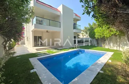 Villa - 4 Bedrooms - 5 Bathrooms for rent in Jumeirah 2 Villas - Jumeirah 2 - Jumeirah - Dubai