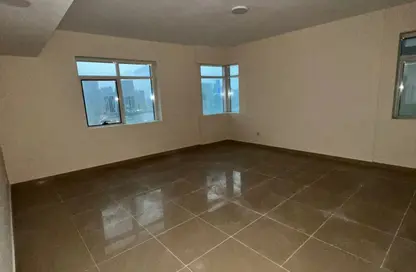 Apartment - 3 Bedrooms - 3 Bathrooms for sale in Al Majaz 2 - Al Majaz - Sharjah