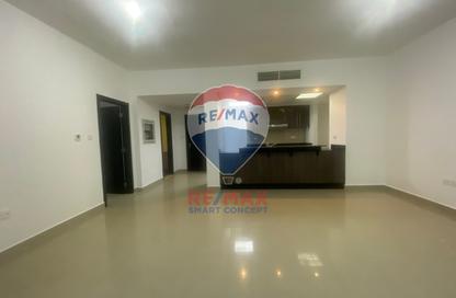 Apartment - 1 Bedroom - 2 Bathrooms for rent in Tower 17 - Al Reef Downtown - Al Reef - Abu Dhabi