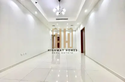 شقة - 2 غرف نوم - 3 حمامات للايجار في برج صحارى 4 - مجمع صحارى - النهدة - الشارقة