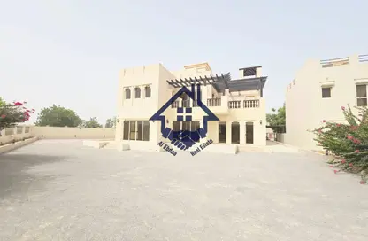 فيلا - 4 غرف نوم - 6 حمامات للبيع في فلل قرية الحمرا - قرية الحمرا - رأس الخيمة