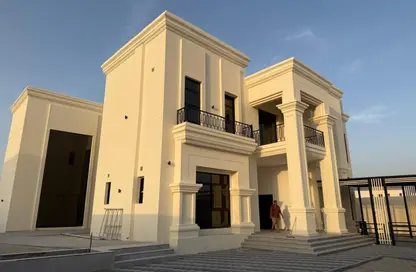 Villa - 6 Bedrooms - 7 Bathrooms for rent in Madinat Al Riyad - Abu Dhabi