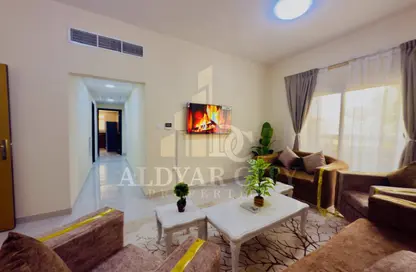 عمارة بالكامل - 8 غرف نوم - 8 حمامات للبيع في فلل الروضة 2 - 2  الروضة - الروضة - عجمان
