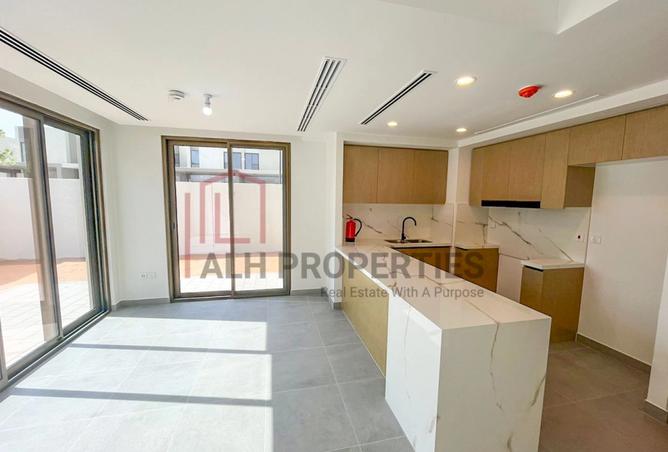 15825012 - Property Image 2