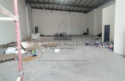 Warehouse - Studio - 1 Bathroom for rent in Old Industrial Area - Umm Al Quwain