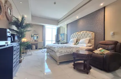 Apartment - Studio - 1 Bathroom for rent in Electra Tower - Electra Street - Abu Dhabi