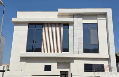 Villa - 4 Bedrooms - 5 Bathrooms for sale in Al Hooshi Villas - Hoshi - Al Badie - Sharjah