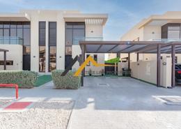 Townhouse - 3 bedrooms - 3 bathrooms for sale in Rochester - DAMAC Hills - Dubai