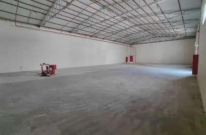 Warehouse - Studio - 1 Bathroom for rent in Umm Al Thuoob - Umm Al Quwain