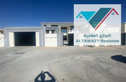 فيلا - 5 غرف نوم - 8 حمامات للايجار في مدينة الرياض - أبوظبي