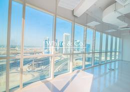 مكتب للبيع في B2B  برج - الخليج التجاري - دبي