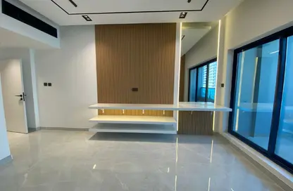 Apartment - 2 Bedrooms - 4 Bathrooms for rent in Al Amir - Barsha Heights (Tecom) - Dubai