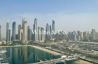 Apartment - 2 Bedrooms - 2 Bathrooms for sale in Marina Vista - EMAAR Beachfront - Dubai Harbour - Dubai