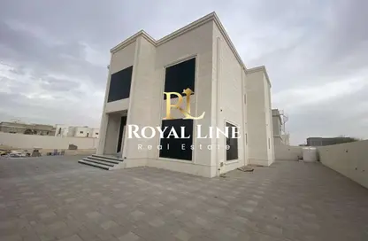 Villa - 4 Bedrooms - 6 Bathrooms for rent in Al Aweer 1 - Al Aweer - Dubai