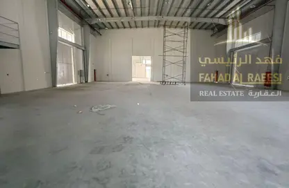 مستودع - استوديو - 1 حمام للايجار في أم الثعوب - أم القيوين