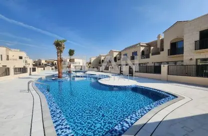 فيلا - 3 غرف نوم - 4 حمامات للايجار في ياسمين لين - منطقة الجولف بالجميرا - دبي