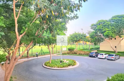 Apartment - 3 Bedrooms - 3 Bathrooms for rent in The Gardens Buildings - The Gardens - Dubai