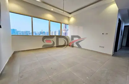Apartment - 2 Bedrooms - 3 Bathrooms for rent in EREC Building - Al Falah Street - City Downtown - Abu Dhabi