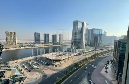 شقة - 1 حمام للايجار في داماك ماجستين - الخليج التجاري - دبي