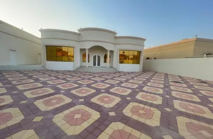 فيلا - 4 غرف نوم - 7 حمامات للايجار في الظيت الجنوبي - الظيت - رأس الخيمة