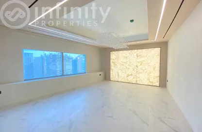 Office Space - Studio - 1 Bathroom for sale in Iris Bay - Business Bay - Dubai