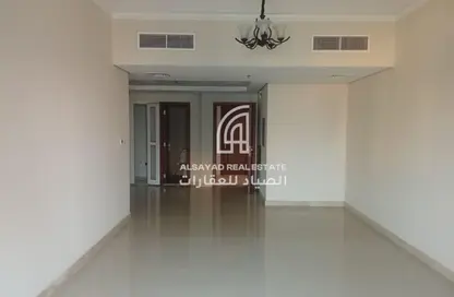 شقة - 2 غرف نوم - 2 حمامات للايجار في مجمع النهدة السكني - النهدة - الشارقة