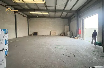 Warehouse - Studio - 1 Bathroom for rent in Al Sajaa Industrial - Al Sajaa - Sharjah