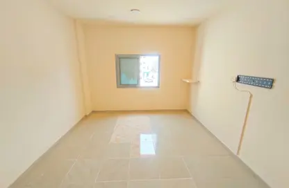 Apartment - 1 Bedroom - 1 Bathroom for rent in Al Shamsi 2 - Muwaileh Commercial - Sharjah