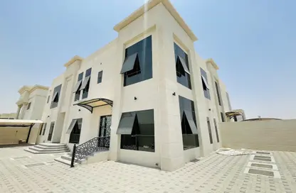 Villa - 4 Bedrooms - 7 Bathrooms for rent in Al Hooshi Villas - Hoshi - Al Badie - Sharjah