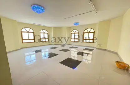 Empty Room image for: Apartment - 4 Bedrooms - 4 Bathrooms for rent in Mohamed Bin Zayed City Villas - Mohamed Bin Zayed City - Abu Dhabi, Image 1