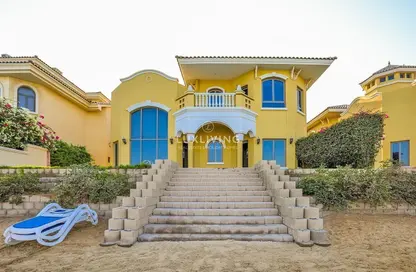 Villa - 4 Bedrooms - 5 Bathrooms for sale in Garden Homes Frond C - Garden Homes - Palm Jumeirah - Dubai