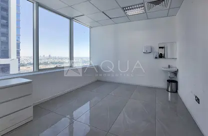 Empty Room image for: Office Space - Studio for rent in Capital Golden Tower - Business Bay - Dubai, Image 1