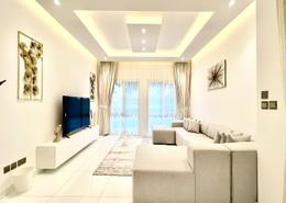 Villa - 4 bedrooms - 5 bathrooms for rent in Meadows 9 - Meadows - Dubai