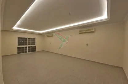 Villa - 5 Bedrooms - 5 Bathrooms for rent in Shareat Al Mutaredh - Al Mutarad - Al Ain