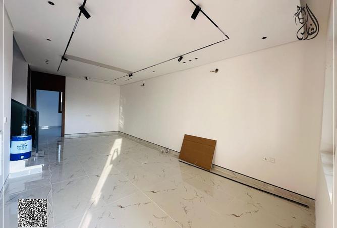 15717243 - Property Image 3