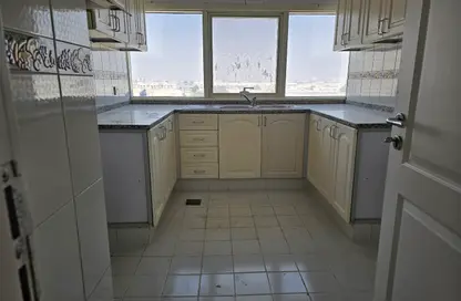 Apartment - 2 Bedrooms - 2 Bathrooms for rent in Dar Al Majaz - Jamal Abdul Nasser Street - Al Majaz - Sharjah