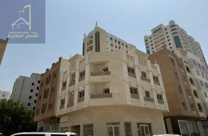 عمارة بالكامل - استوديو - 8 حمامات للبيع في المجرة - الشرق - الشارقة