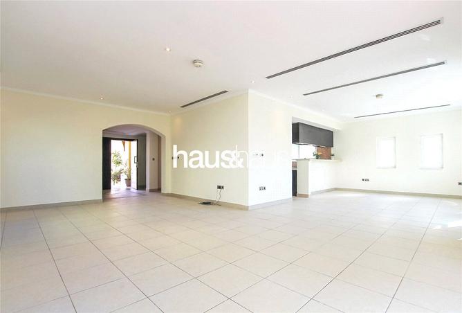 15542370 - Property Image 2