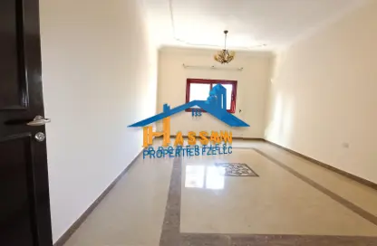 Apartment - 2 Bedrooms - 2 Bathrooms for rent in Al Khan 9 building - Al Khan - Sharjah