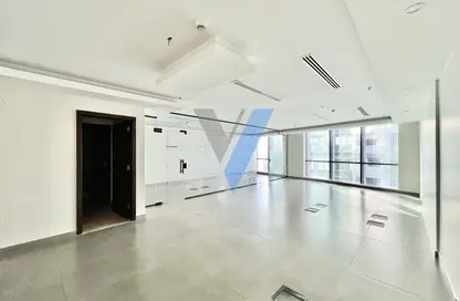 Office Space - Studio - 1 Bathroom for sale in The Regal Tower - Business Bay - Dubai