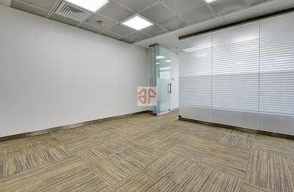 Empty Room image for: Office Space - Studio - 1 Bathroom for rent in MW-4 - Mussafah Industrial Area - Mussafah - Abu Dhabi, Image 1
